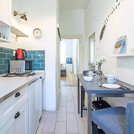 דירה Cozy Downtown Haven For Couples בודפשט