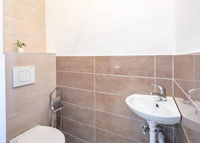 Cozy Downtown Haven For Couples Apartament