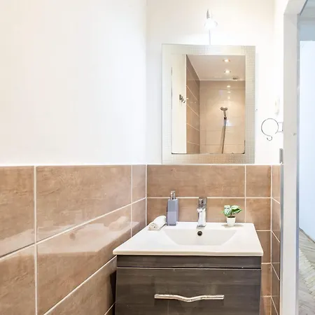 Cozy Downtown Haven For Couples 公寓 布达佩斯
