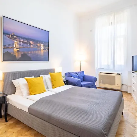 Cozy Downtown Haven For Couples 公寓 *